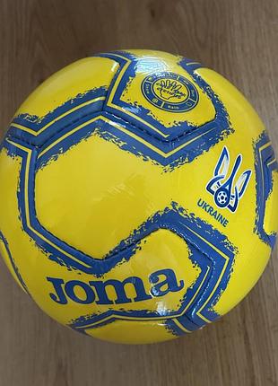 Футбольный мяч joma в цветах сборной украины