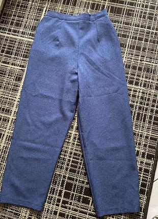 Легкі штани в стилі мом