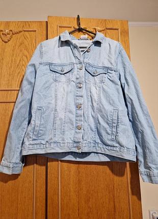 Куртка джинсова
