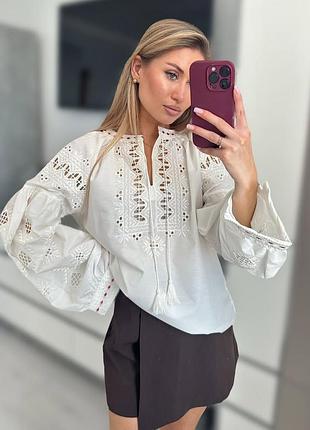 Очень стильная вышиванка белым по белому