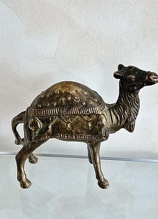 Статуетка вінтажна бронзова верблюд бронза