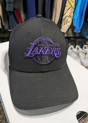 Кепка бейсболка lakers
