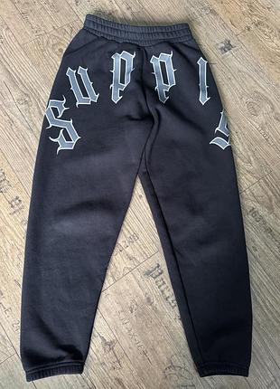 Спортивні штани s