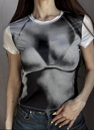 Футболка з імітацією тіла. розмір xs-s