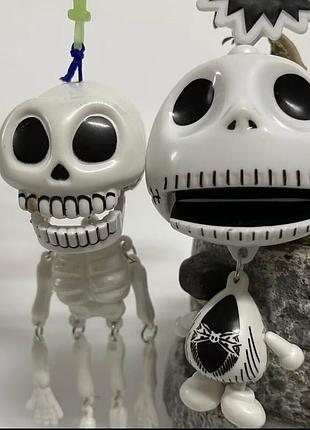 Креативні веселі брелоки з головою скелета