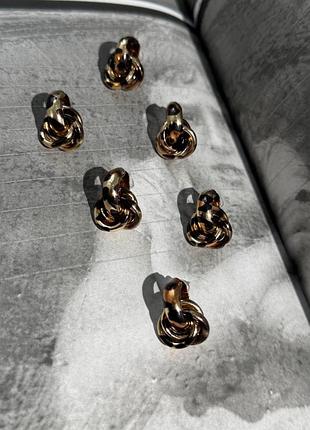 Трендовые сережки а леопардовым принтом