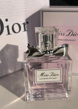 Christian dior miss dior cherie blooming bouquet туалетна вода 100 ml