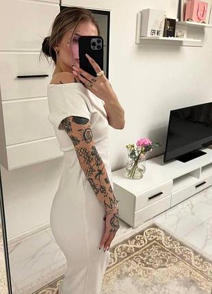 Сукня трикотажна zara  розмір l склад: бавовна нова (є забруднення)