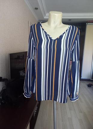 Красивая блуза в полоску  с длинным фигурным рукавом, 10/38 размер, primark.