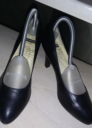 Vagabond (швеция) кожаные темно-синие туфли р.39 (25.3 см)