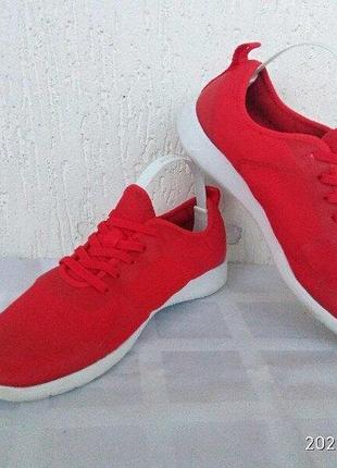 Кроссовки текстильние clarks р.33