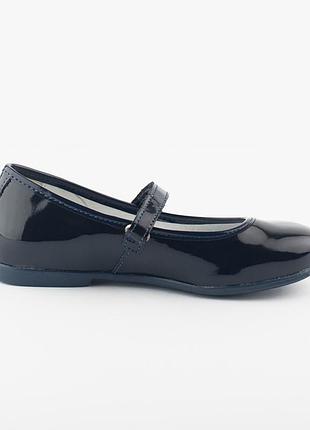 Туфли женские лакированные регулируемый ремень на липучке