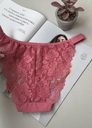 Трусики бразиліани з еластичними лямочками на  на боках з мереживом позаду🕊
