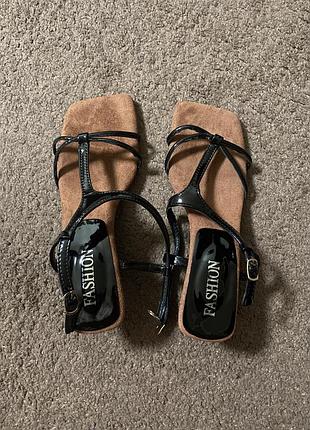 Підбори жіночі