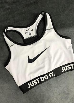Топ для спорта nike
