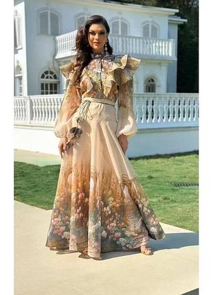 Костюм люкс класу