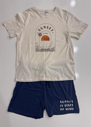 Комплект для мужчин футболка с шортами sinsay