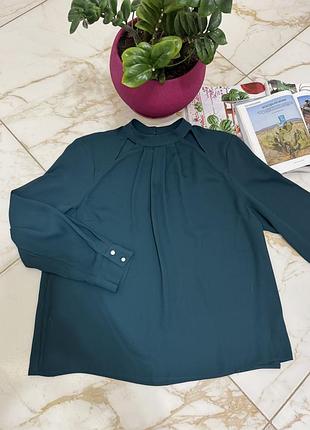 Шикарна жіноча блуза смарагдовового кольору