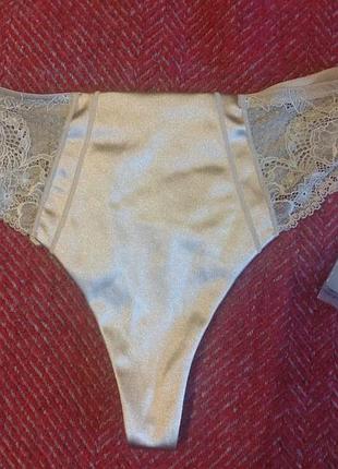 Новые французские трусики стринги с изысканным кружевом scandale xxl