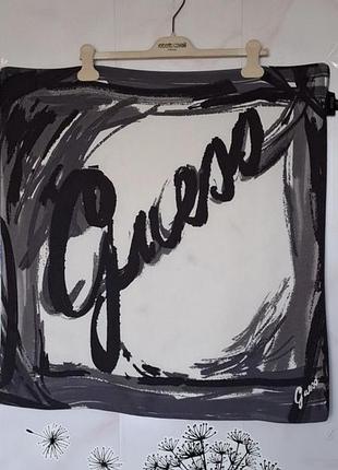 Шёлковый платок от  guess