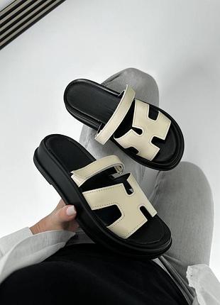 Шльопанці шкіра