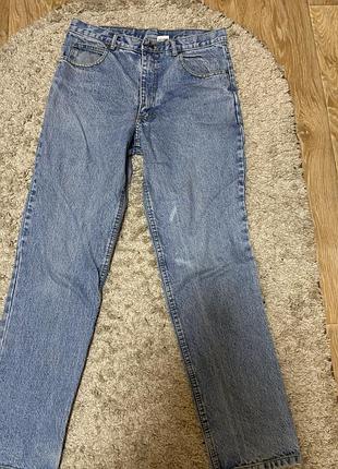 Жіночі світлі джинси