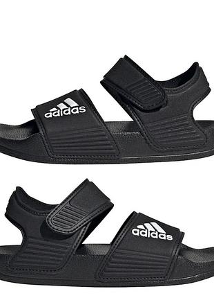 Босоніжки adidas дитячі розмір 32-33