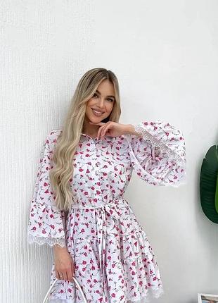 Шикарное нарядное женское платье с кружевом белое с малиновыми цветками 42/44 46/48