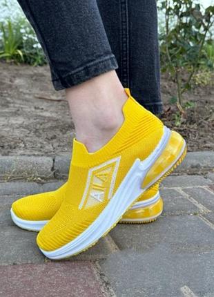 Мокасины женские.