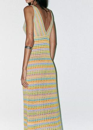 Длинное вязаное крючком платье