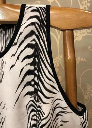 Дуже красива та стильна брендова блузка..100% віскоза!