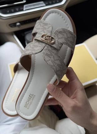 Шльопанці michael kors