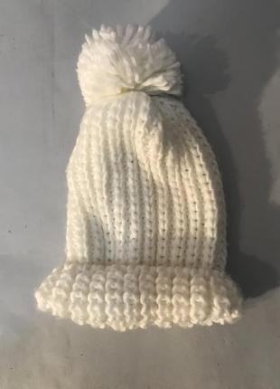 Белоснежная шапка h&m