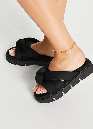 Класні базові шльопки asos 38/39 р. устілка 25-25.5