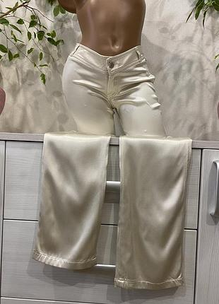 Шикарные атласные стрейчевые брюки