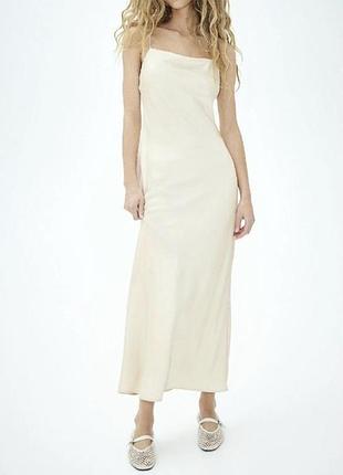 Платье в бельевом стиле