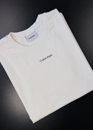 Футболка calvin klein (чорна та біла)