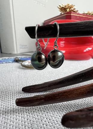 Тендітні сережки з перлинами