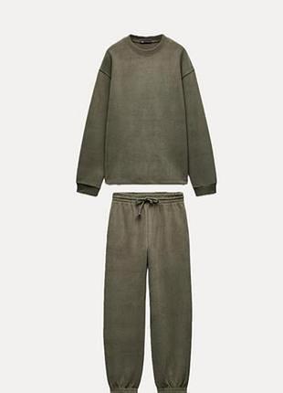 Теплий костюм zara