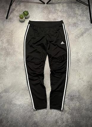 Спортивні штани adidas