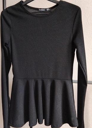 Черная кофта-баска