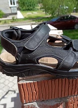 Босоніжки, сандалії watsons