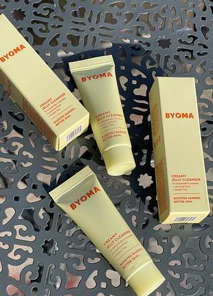 Очищуючий гель для обличчя byoma creamy jelly cleanser, 10 мл
