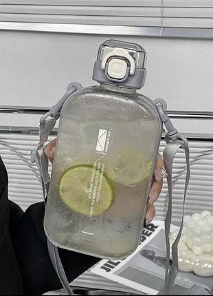 Пляшка з ремінцем (750мл), пляшка для води