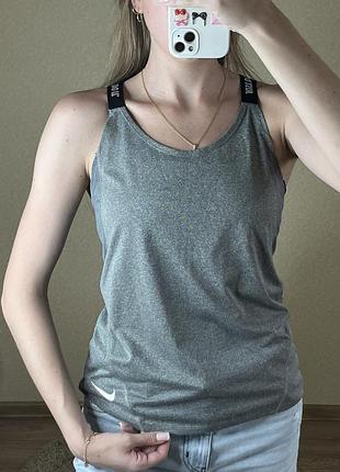 Спортивная майка nike