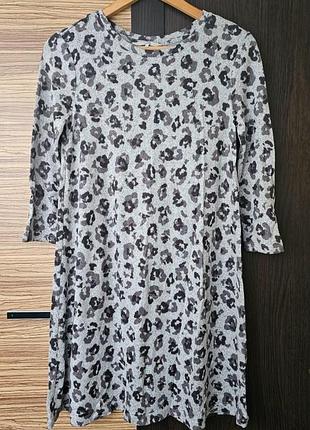Платье в животный принт