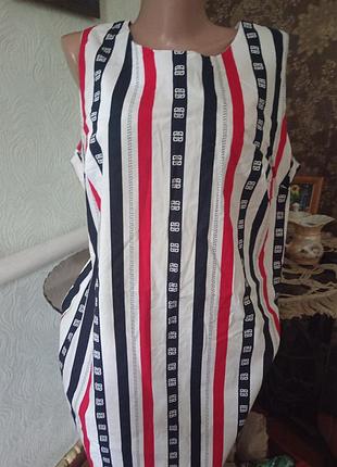 Сукня брендова