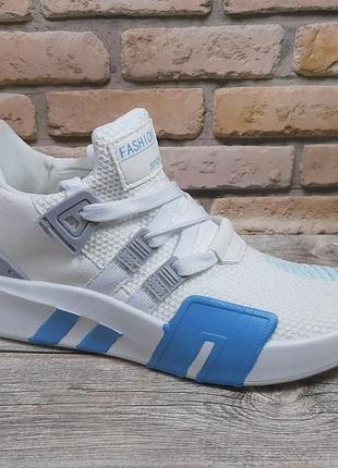 Женские летние кроссовки 36р.