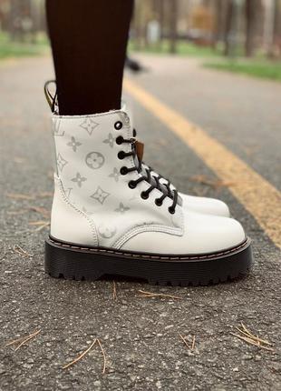 Ботинки dr. martens jadon x louis vuitton black fur
 черевики зимние с мехом9 фото