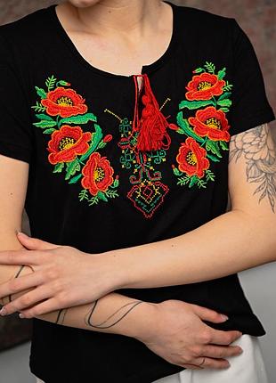 Жіноча футболка вишиванка мак, футболка маками, вишиті маки, вишита футболка